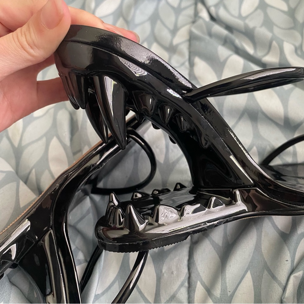 AKIRA Black Heels with Unique Design